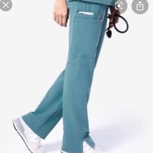 Figs Kade Cargo Scrub Pants